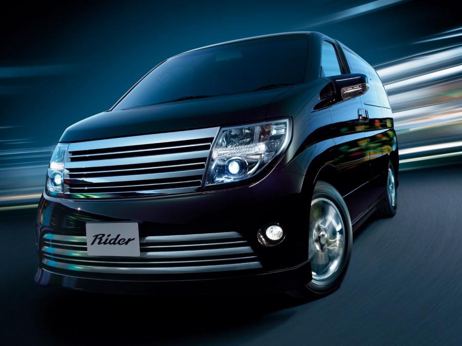  Nissan Elgrand 2002 года  (фото 14 из 23)